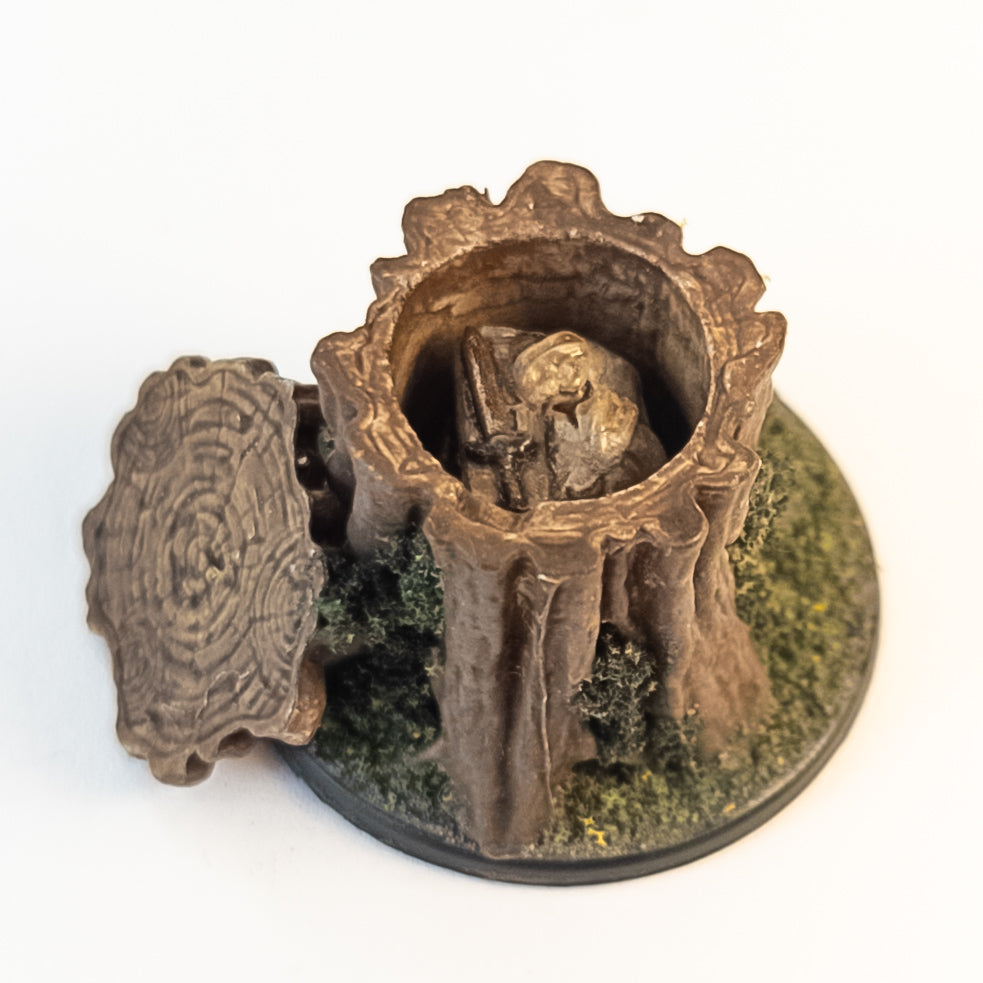 Secret Stash Tree Stump